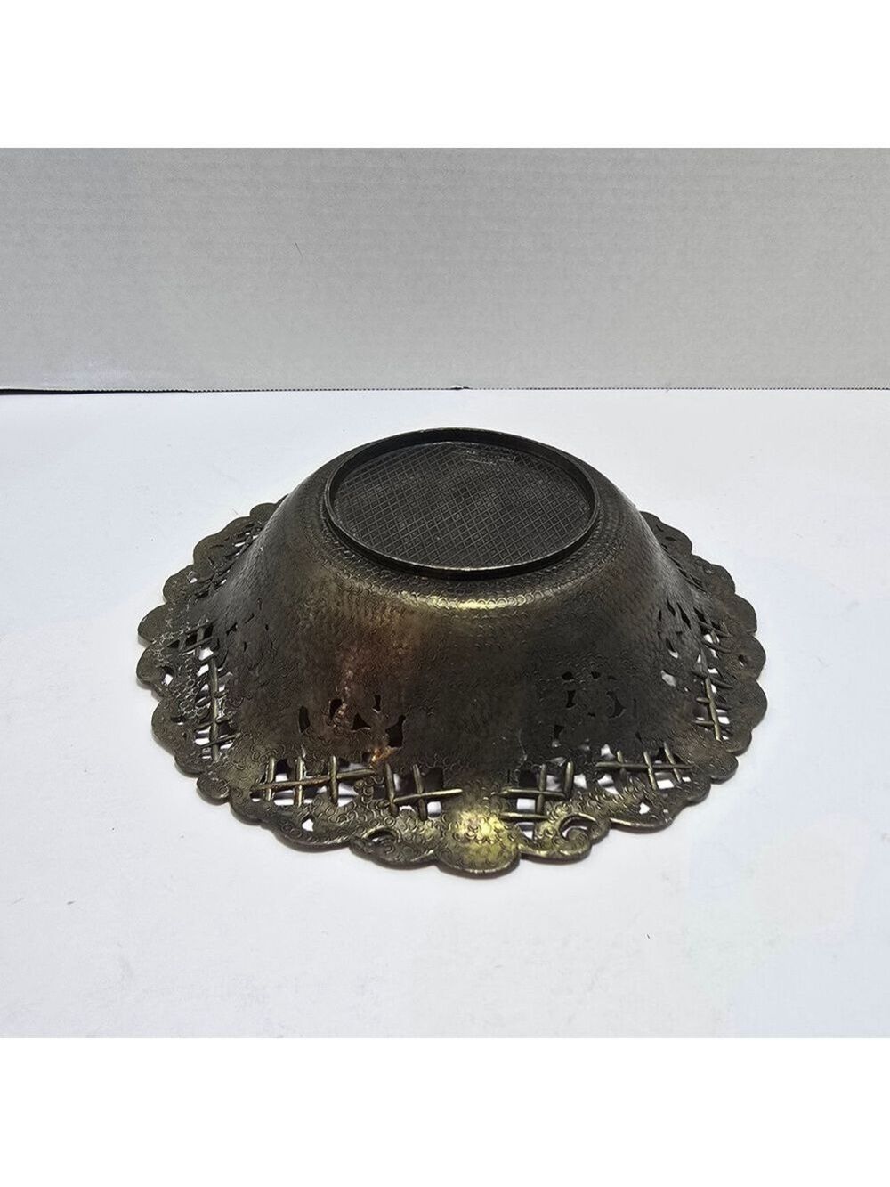 Elegant Brass Decorative Bowl - Picture 3 of 13